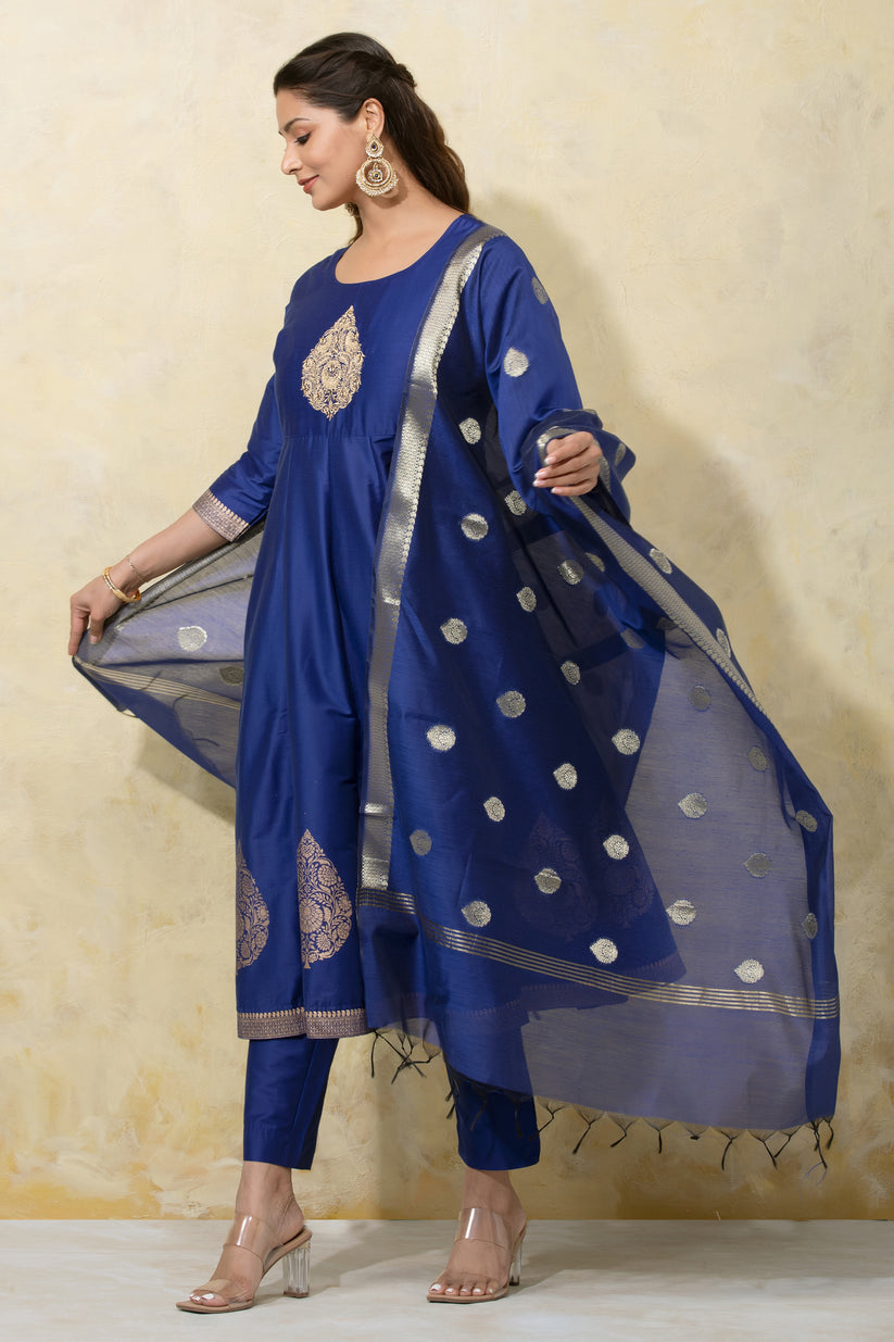Thilagam Motif Embroidered A-Line Kurtaset with Brocade Dupatta - Blue