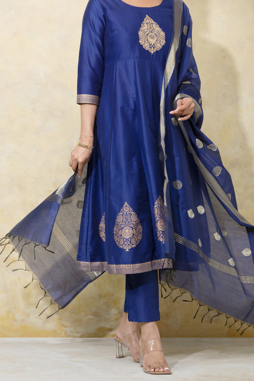 Thilagam Motif Embroidered A-Line Kurtaset with Brocade Dupatta - Blue