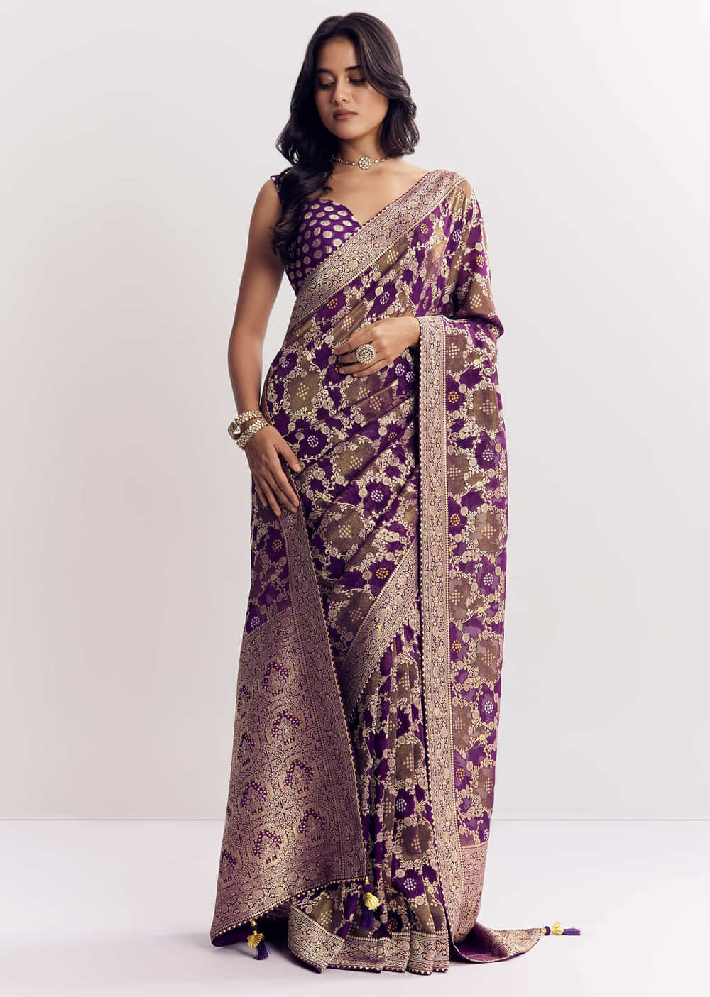 Purple Shaded Georgette Saree With Zari Jaal Work