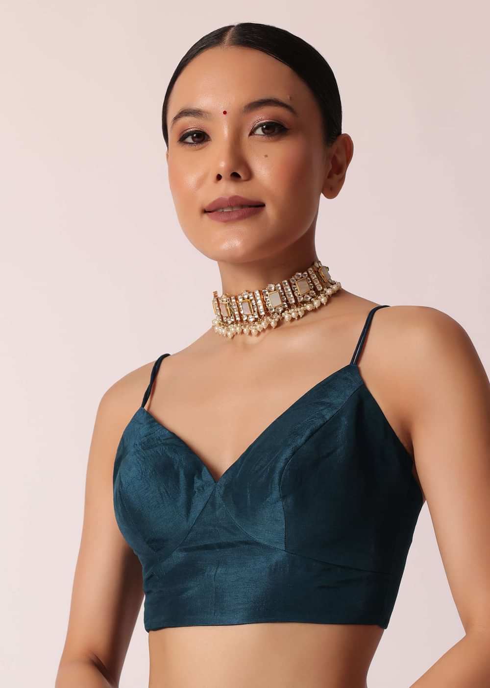 Teal Dola Silk Saree With Woven Zari Pallu And Unstitched Blouse Piece